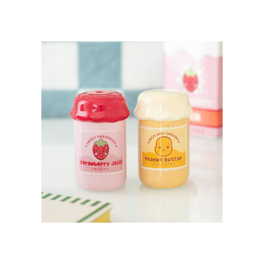 Peanut Butter and Jelly Jar Salt and Pepper Shakers